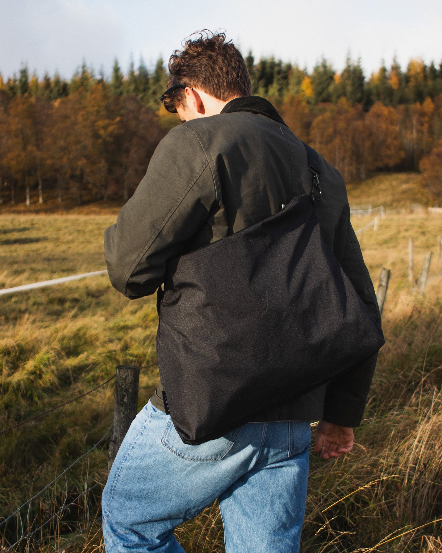 FIN Carry — The Ultimate Everyday Carry Bag