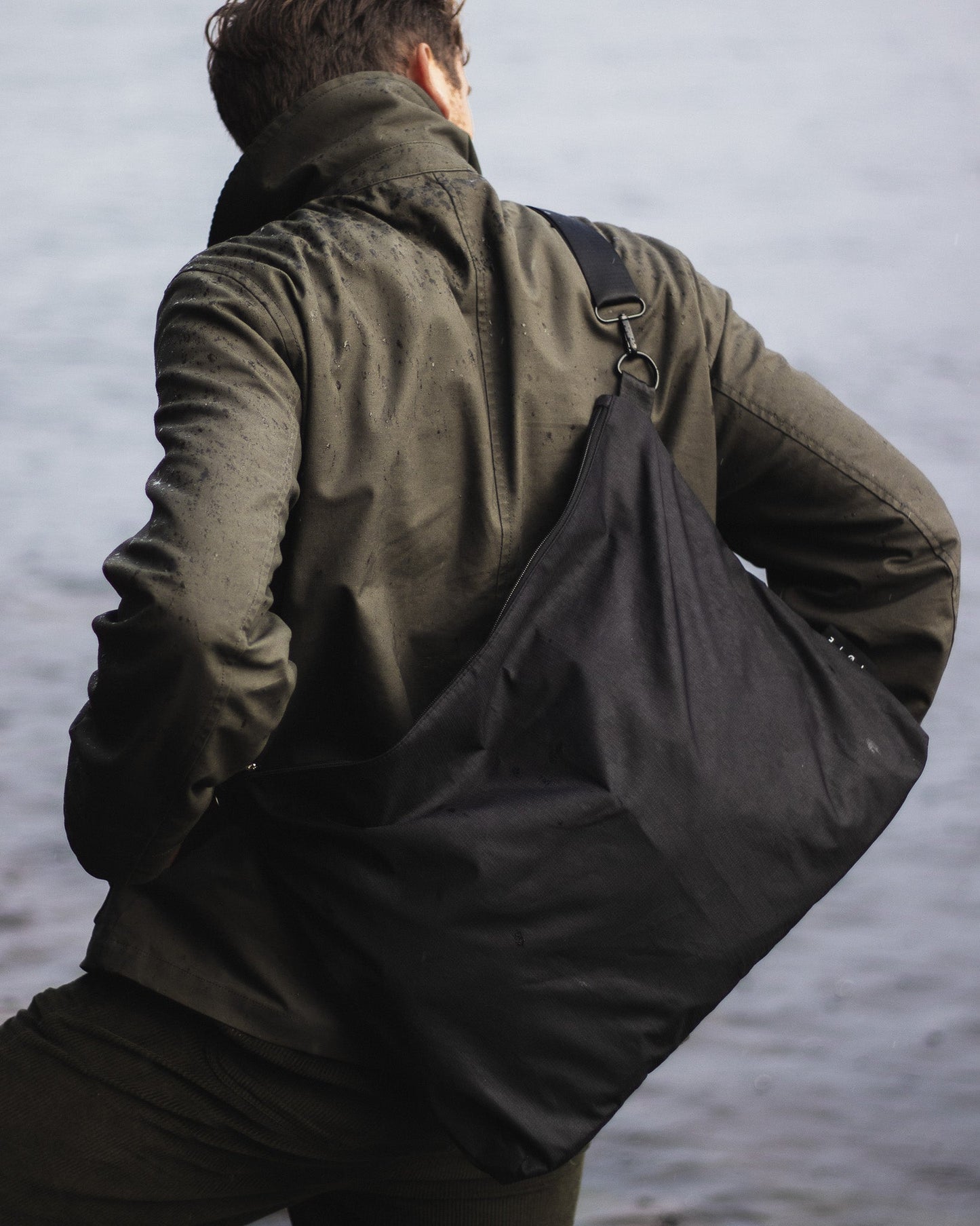 FIN Carry — The Ultimate Everyday Carry Bag