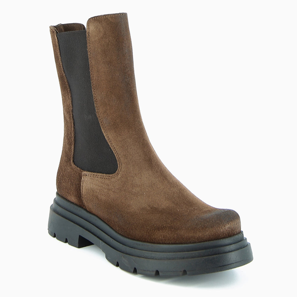 Lidia Chelsea Scamosciato Moro — Classic Suede Chelsea Boots